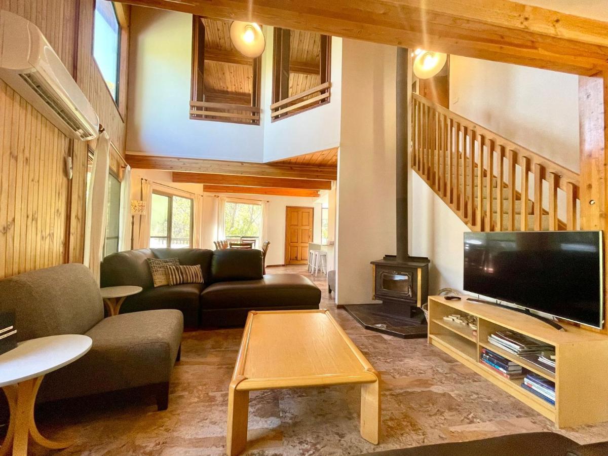 Sublime Cedar Lodge Леура Екстериор снимка